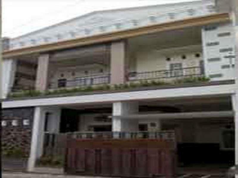 Griya Nelwan Guest House Malang Eksteriør billede